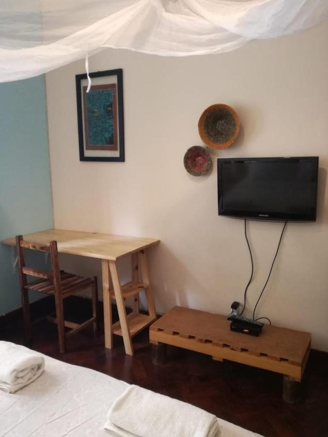 The Base Backpackers Hostel Maputo Bagian luar foto